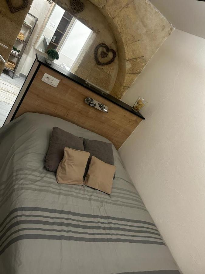 Studio Numero 3 Villeneuve-les-Avignon Ngoại thất bức ảnh